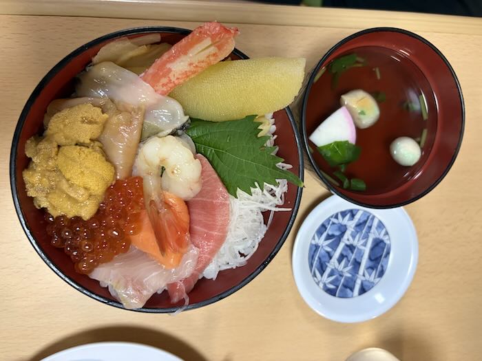 若鶏時代なると本店の特選ちらし