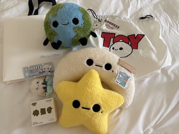 GOODBAIで購入したぬいぐるみ