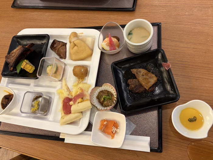 北海道・阿寒湖のニュー阿寒ホテルの夕食バイキング