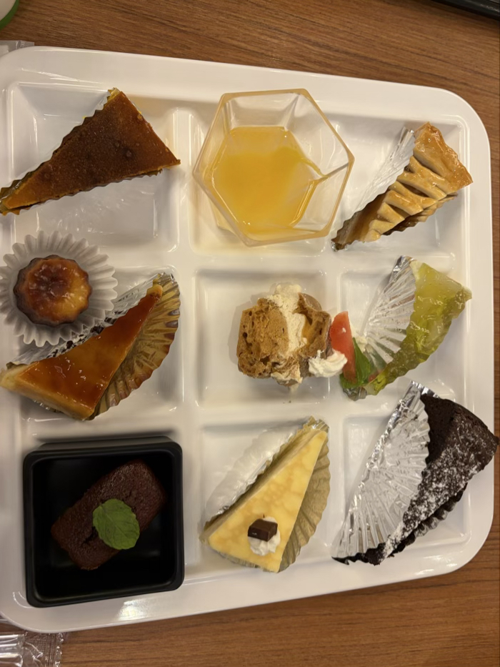 北海道・阿寒湖のニュー阿寒ホテルの夕食で提供されたデザート